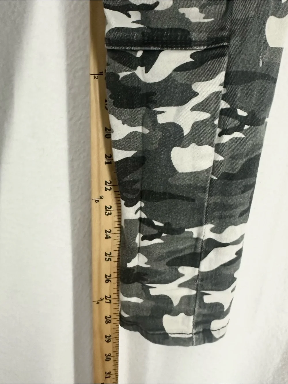Copper Rivet Camo Cargo Skinny Jeans Mens Small Gray Stretch Zip Pocket Pants
